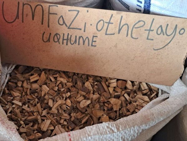 Qhume/Mfazi Othethayo