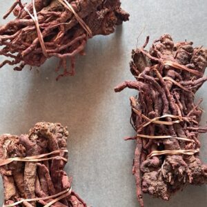 Mayisaka Obomvu umuthi